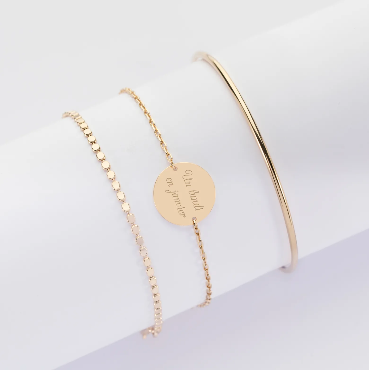 Trio bracelets personnalisés Jonc, Pastille et Chaine médaille gravée plaqué or 15 mm